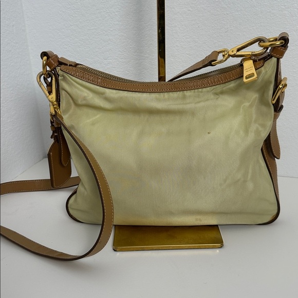 💯Authentic PRADA Tessuto Nylon Small Messenger Bag🍀 - Picture 6 of 16